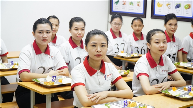 TUYỂN 20 NAM NỮ CHẾ BIẾN THỰC PHẨM ĐỒ ĂN SẴN TẠI KANAGAWA OSAKA NHẬT BẢN