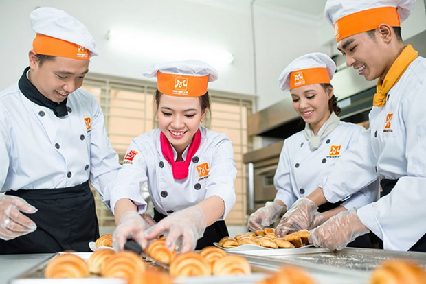 Tuyển gấp 5-6 nữ chế biến bánh mì tại Kanagawa Nhật Bản