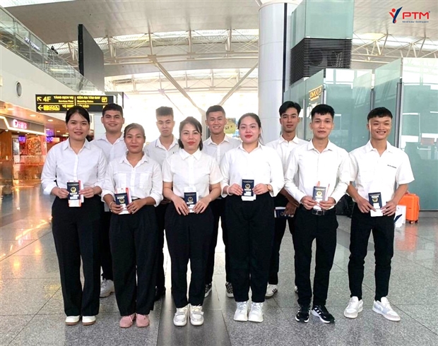 PTM Việt Nhật tiễn chân 10 học viên xuất cảnh Nhật Bản